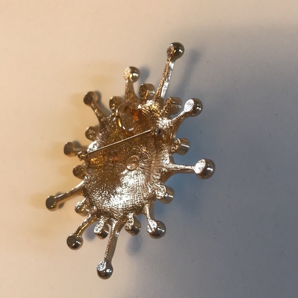 Vintage Barrera for Avon Brooch/Pendant - Picture 2 of 5